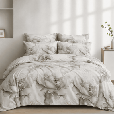 Ivory Grace Comforter Set – Lightweight , King Size (90x100 inches)
