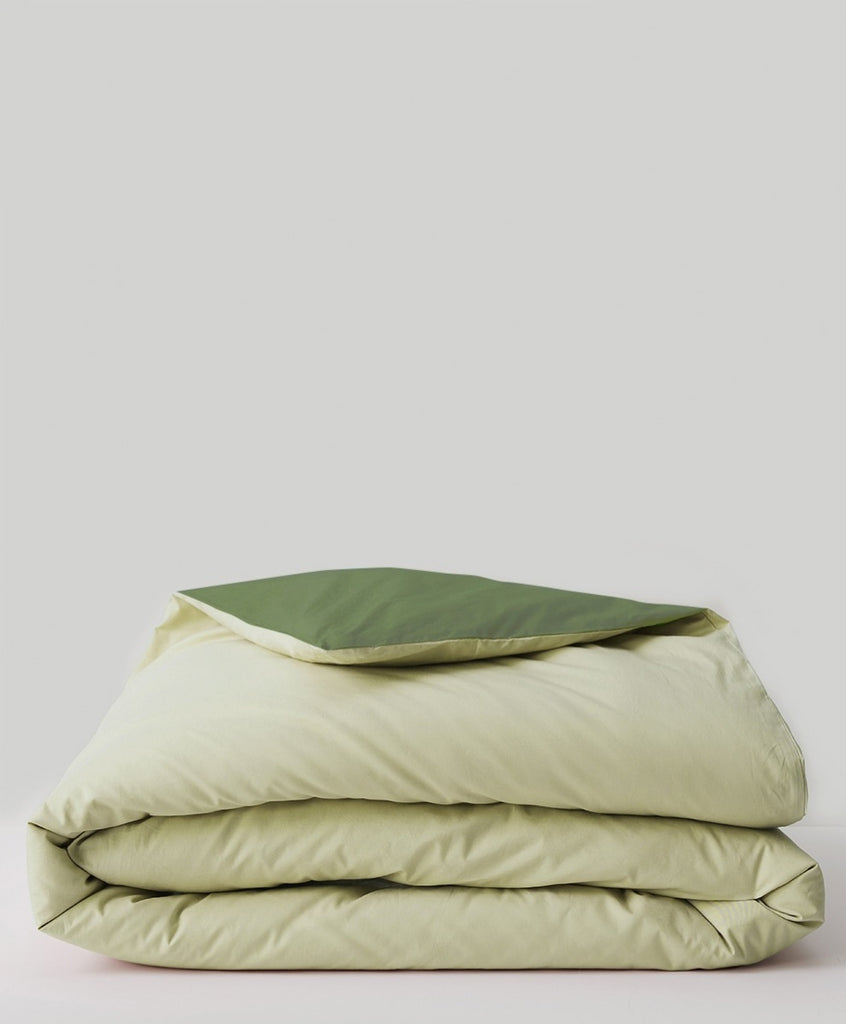 Premium Plain Pastel Comforter – Lightweight, Ultra Soft & Reversible ( Pastel Green + Olive )
