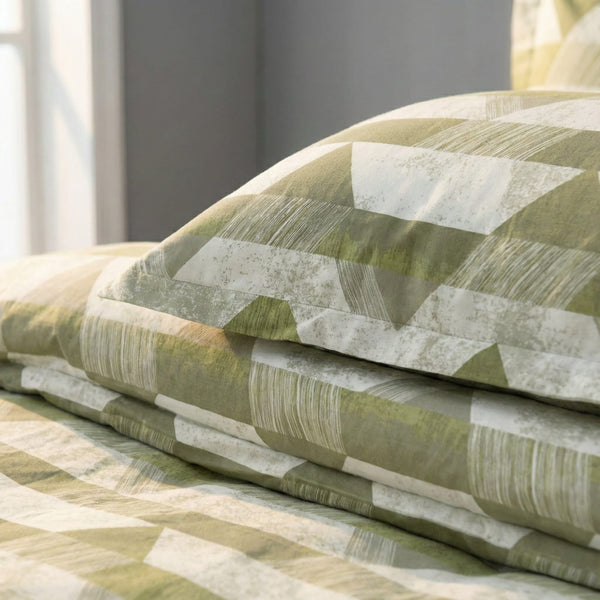 Super Soft Ac Comforter Set Olive Geo Stripes Design ( 90x100 inch)